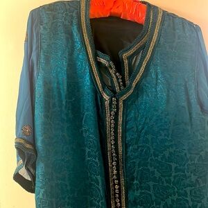 Moroccan caftan with belt and purse they are used too need clean ironing